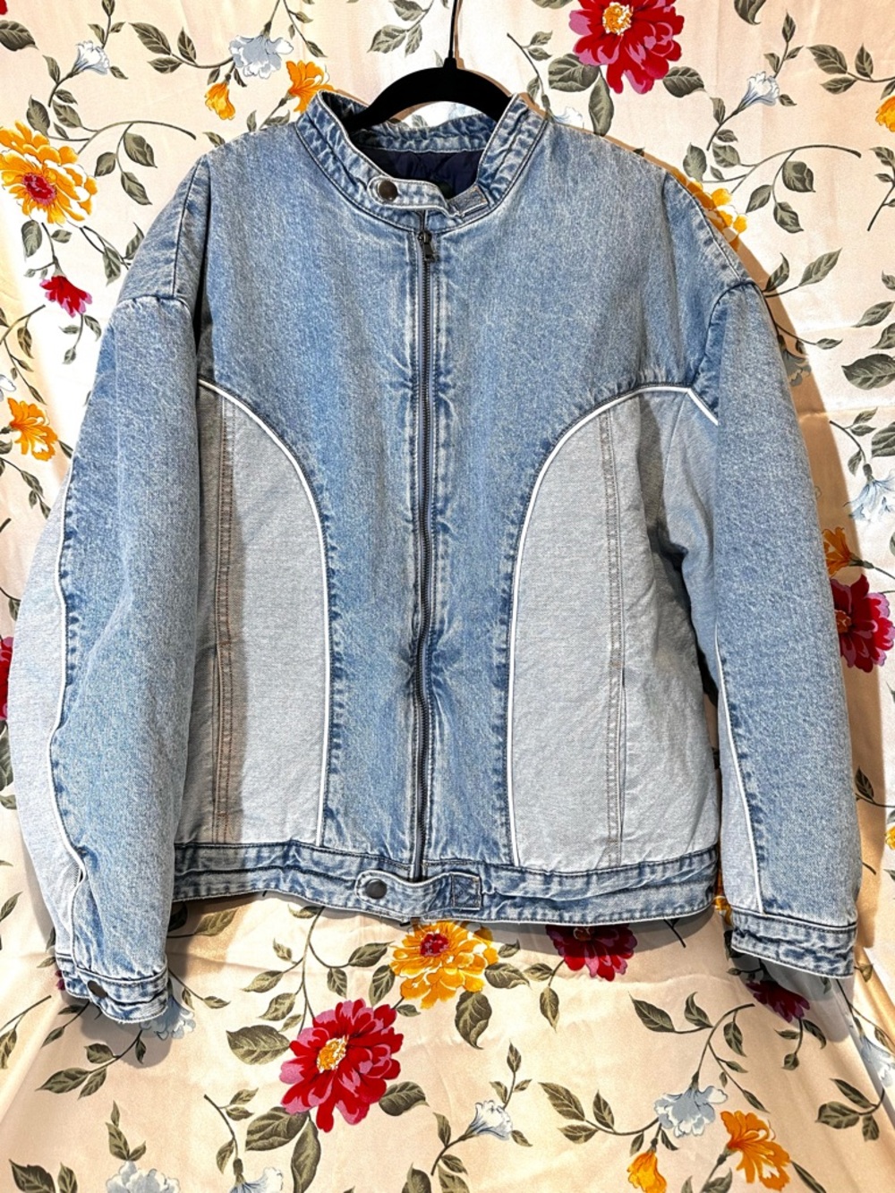 WILD FABLE OVERSIZED BOMBER JACKET TWO-TONE DENIM WOMENS SIZE XL